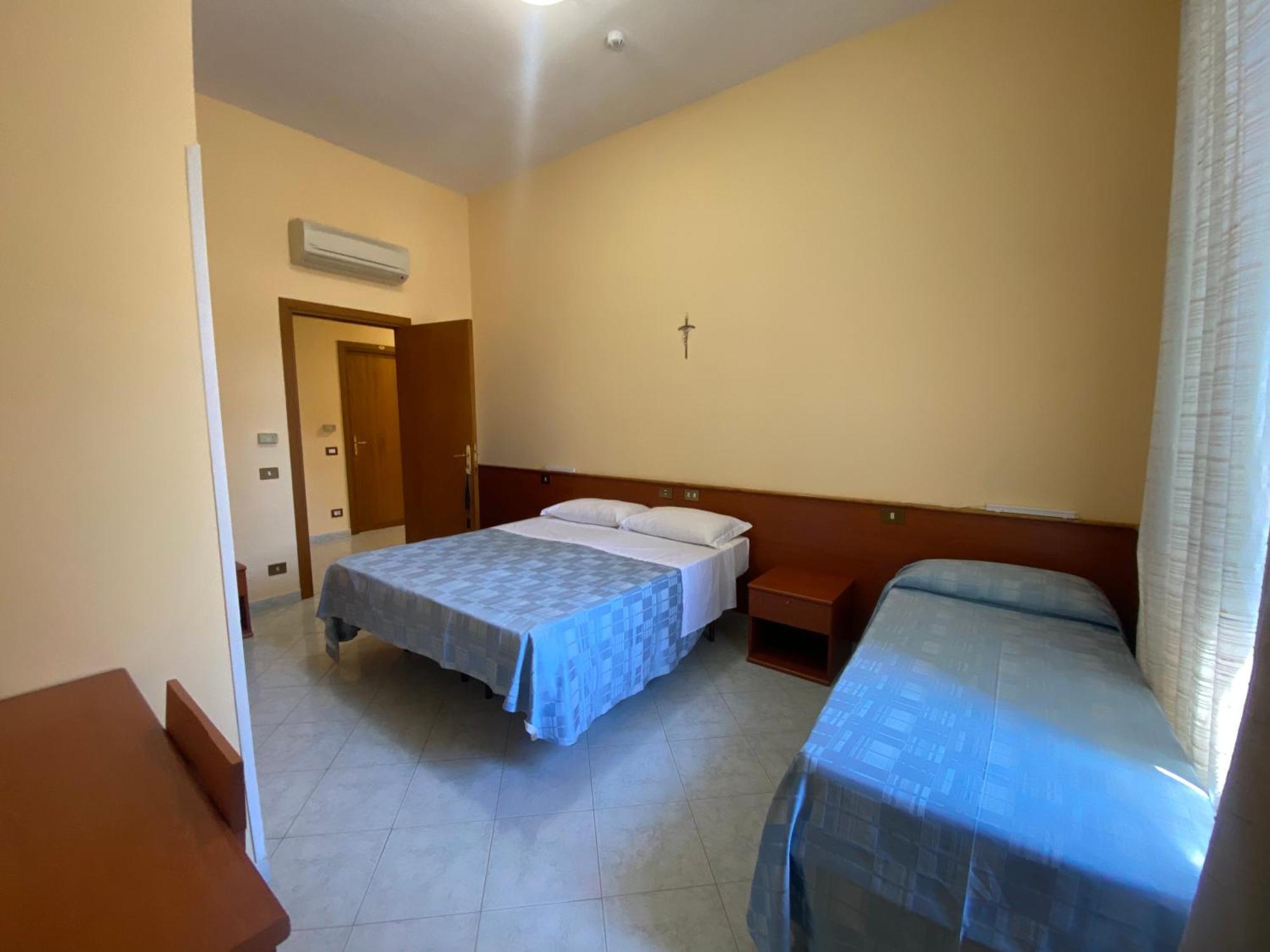 Casa Per Ferie Suore Salesiane Dei Sacri Cuori Frühstückspension