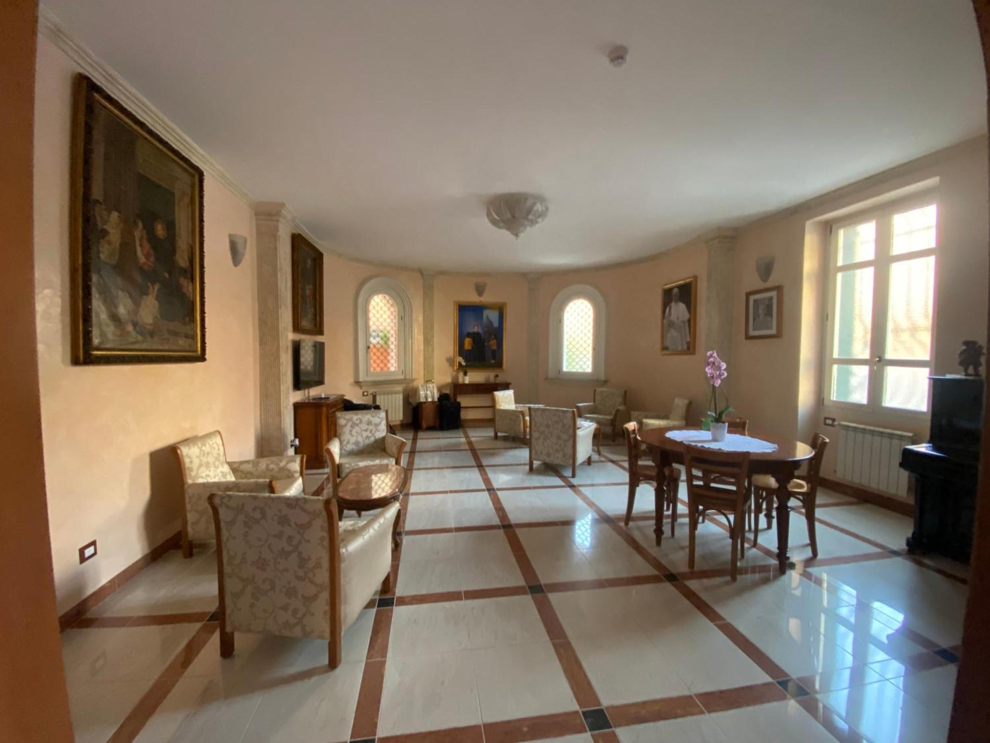 Casa Per Ferie Suore Salesiane Dei Sacri Cuori Acomodação com café da manhã  Roma